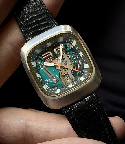 1973 bulova accutron spaceview - bulova,