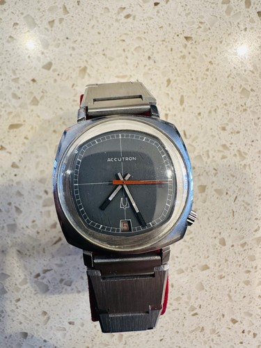 Bulova accutron cushion - bulova, tv